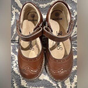 EUC Brown Leather Footmates size 10 toddler girl Maryjane shoes